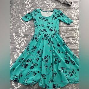 Lularoe Nicole bicycle dress